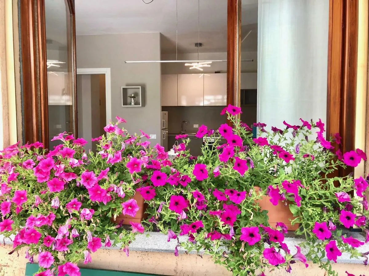 Shabby House Donatella Appartement Carenno